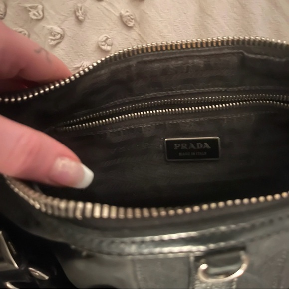 Prada shoulder bag - Picture 2 of 2